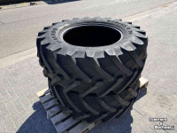 Wheels, Tyres, Rims & Dual spacers Trelleborg 540/65R30 TM800 Banden