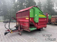 Silage-block distribution wagon Strautmann Strautmann UBVW blokkenwagen doseerwagen