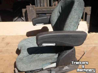 Used parts for tractors Grammer Diverse Fendt trekkerstoelen / stoelen mechanisch geveerd of luchtgeveerd
