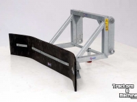 Snow Removal Equipment Qmac Rubber snow scraper 2.40 mtr hookup Terex TL80-120